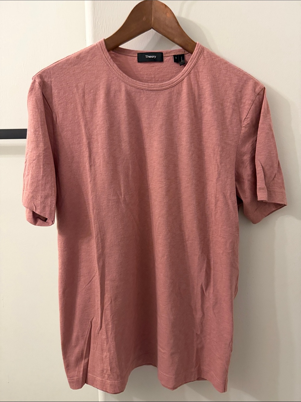 Theory Men’s Rose Dust Crewneck Tee